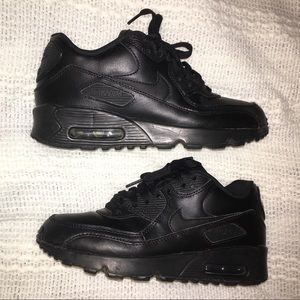 Black Nike Airmax